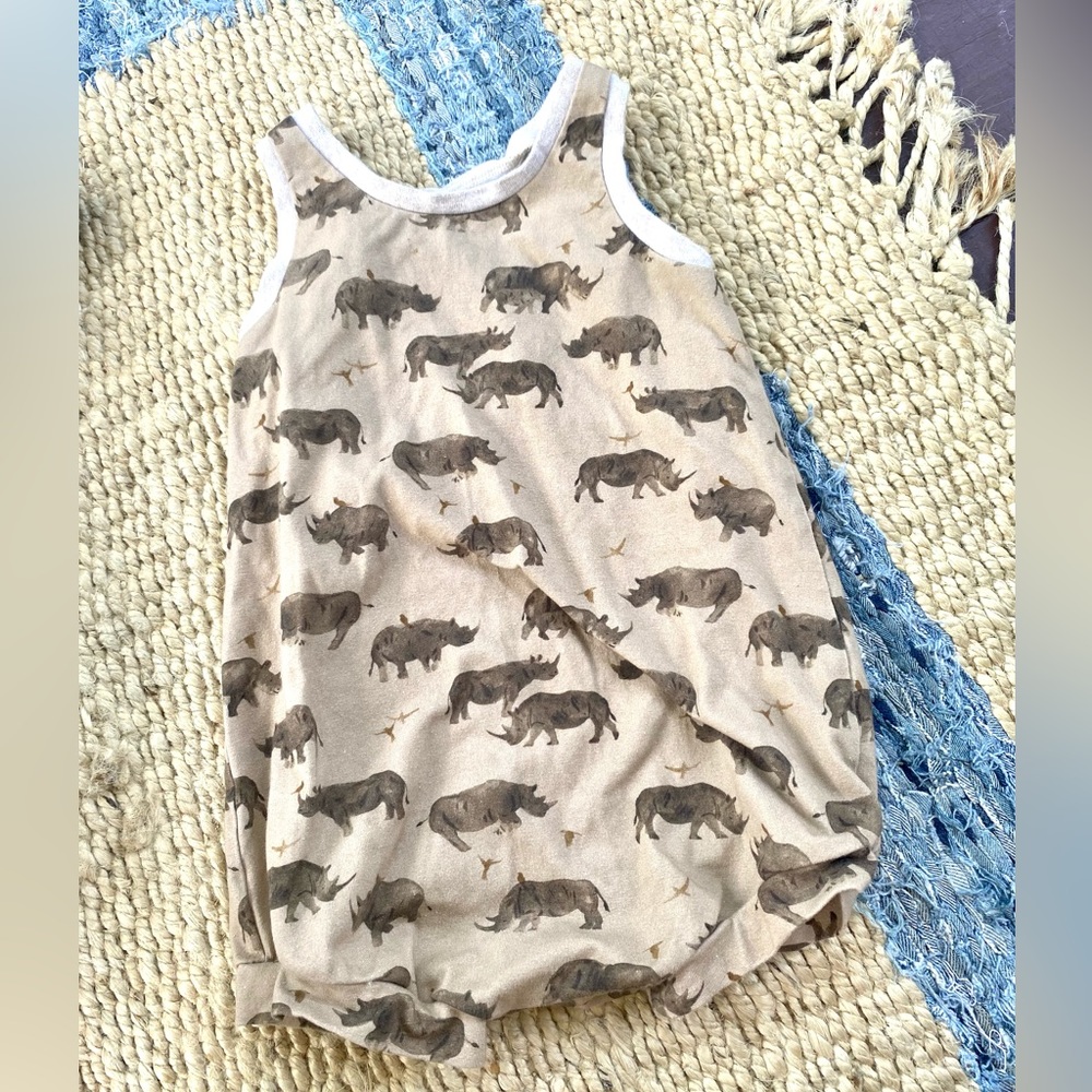 🦏🤎 Romper Addict Rhino Romper